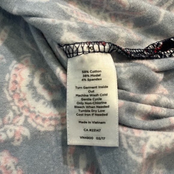 ❤️🤍💙 Talbots Maxi Skirt | Size XS | Floral | Red, White & Blue | Stretchy - Picture 5 of 7